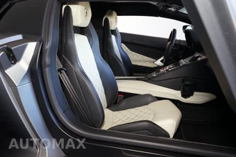 2015 Lamborghini Aventador LP 700-4 Convertible - miniatura 13