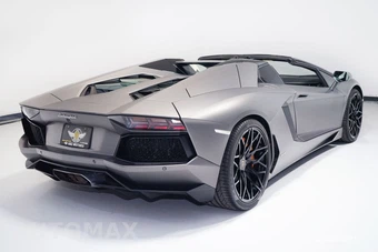 2015 Lamborghini Aventador LP 700-4 Convertible - miniatura 6