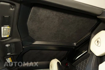2015 Lamborghini Aventador LP 700-4 Convertible - miniatura 19