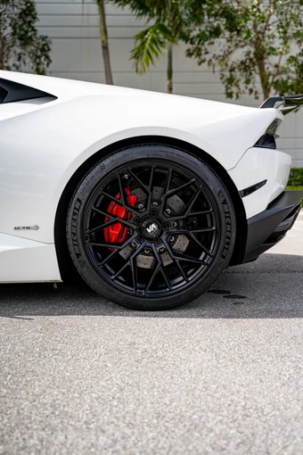 2015 Lamborghini Huracan LP 610-4 - miniatura 16