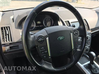 2015 Land Rover LR2 HSE – miniatura 10