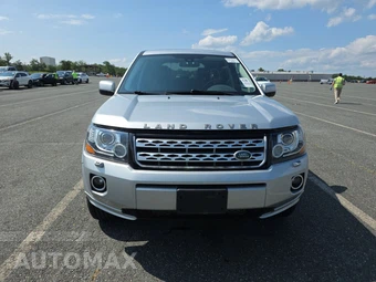 2015 Land Rover LR2 HSE – miniatura 2