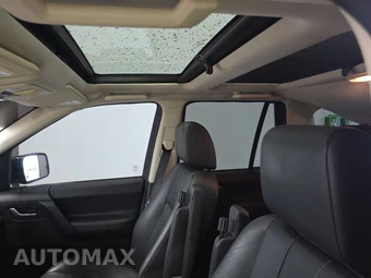2015 Land Rover LR2 - miniatura 17