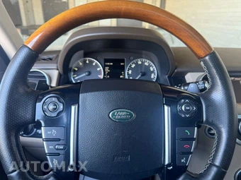 2015 Land Rover LR4 HSE - miniatura 28