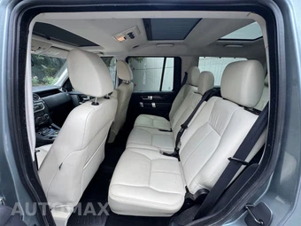 2015 Land Rover LR4 LUX - miniatura 30