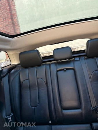 2015 Land Rover Range Rover Evoque Pure Premium – miniatura 12