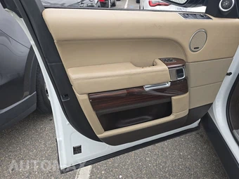 2015 Land Rover Range Rover HSE – miniatura 9