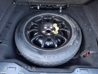2015 Land Rover Range Rover HSE - miniatura 21