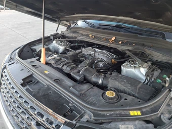 2015 Land Rover Range Rover HSE - miniatura 7