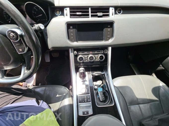 2015 Land Rover Range Rover Sport HSE – miniatura 10