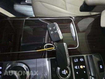 2015 Land Rover Range Rover Supercharged LWB - miniatura 8