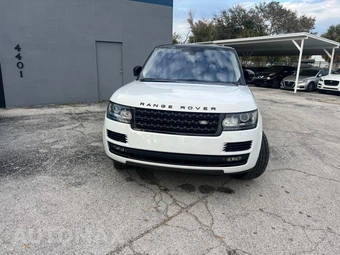 2015 Land Rover Range Rover Supercharged - miniatura 3