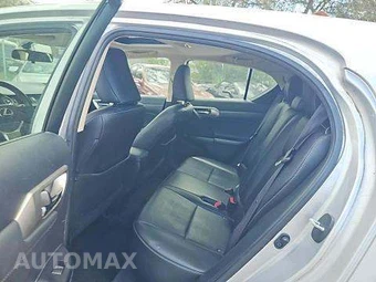 2015 Lexus CT 200h – miniatura 14