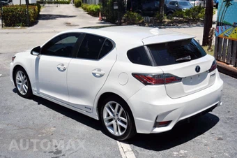 2015 Lexus CT 200h - miniatura 11