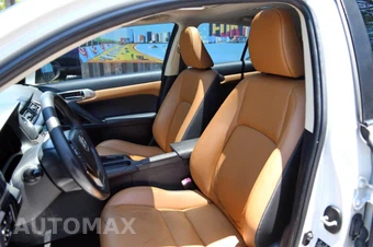2015 Lexus CT 200h - miniatura 22