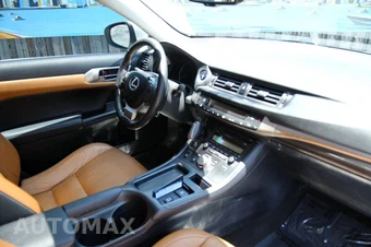 2015 Lexus CT 200h - miniatura 43