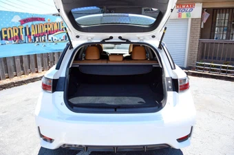 2015 Lexus CT 200h - miniatura 46