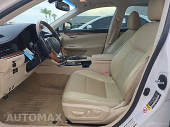 2015 Lexus ES 300h – miniatura 7