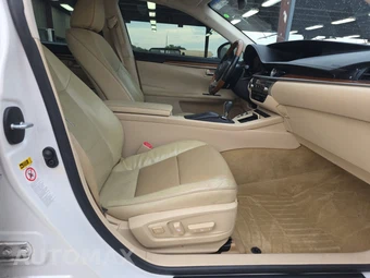 2015 Lexus ES 300h – miniatura 8