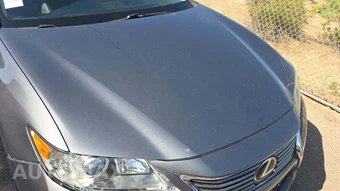 2015 Lexus ES 300h – miniatura 32