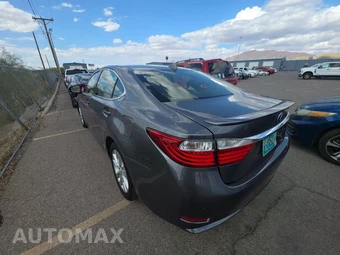 2015 Lexus ES 300h – miniatura 6