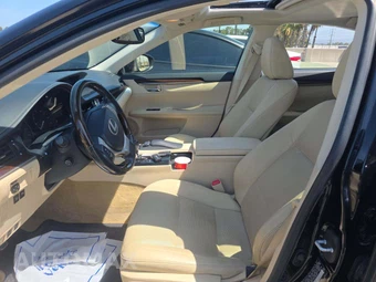 2015 Lexus ES 350 – miniatura 6