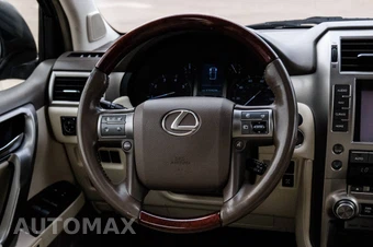 2015 Lexus GX 460 - miniatura 17