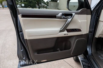 2015 Lexus GX 460 - miniatura 44