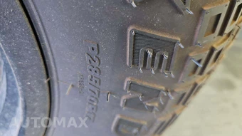 2015 Lexus GX 460 – miniatura 32