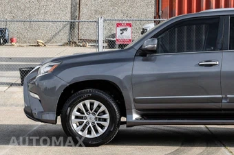 2015 Lexus GX 460 - miniatura 17