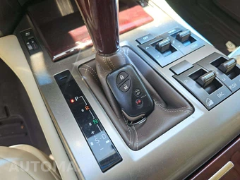 2015 Lexus GX 460 Luxury – miniatura 8
