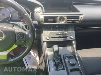 2015 Lexus IS 250 Sedan – miniatura 11