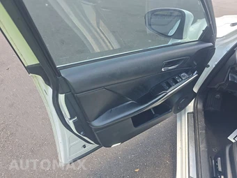 2015 Lexus IS 250 Sedan – miniatura 9