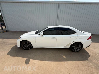 2015 Lexus IS 250 Sedan - miniatura 7
