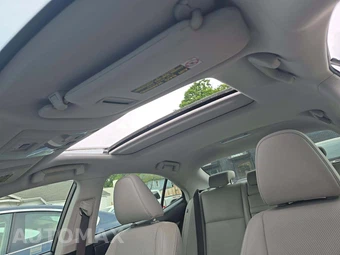 2015 Lexus IS 250 Sedan – miniatura 11