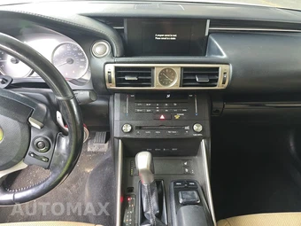 2015 Lexus IS 250 Sedan – miniatura 11