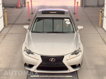2015 Lexus IS 250 Sedan – miniatura 2