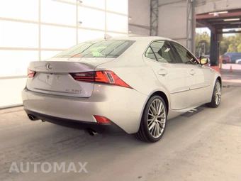2015 Lexus IS 250 Sedan – miniatura 4
