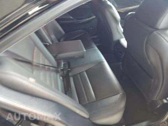 2015 Lexus IS 350 Sedan – miniatura 15