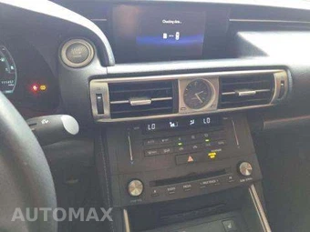 2015 Lexus IS 350 Sedan – miniatura 9