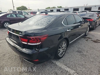 2015 Lexus LS 460 – miniatura 4