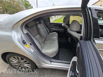 2015 Lexus LS 460L – miniatura 16