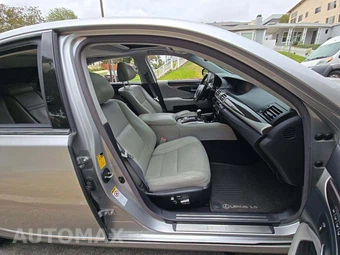 2015 Lexus LS 460L – miniatura 18