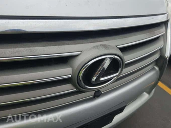 2015 Lexus LX 570 – miniatura 26