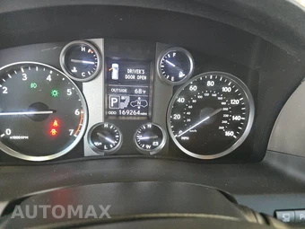 2015 Lexus LX 570 - miniatura 12