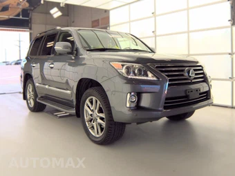 2015 Lexus LX 570 - miniatura 3