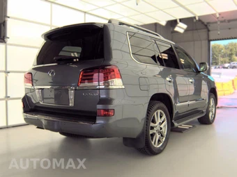2015 Lexus LX 570 - miniatura 4