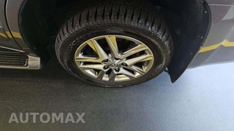 2015 Lexus LX 570 - miniatura 43