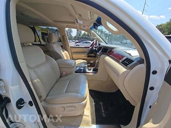 2015 Lexus LX 570 - miniatura 16