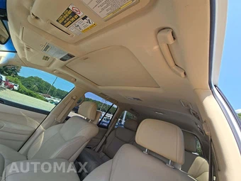 2015 Lexus LX 570 - miniatura 8